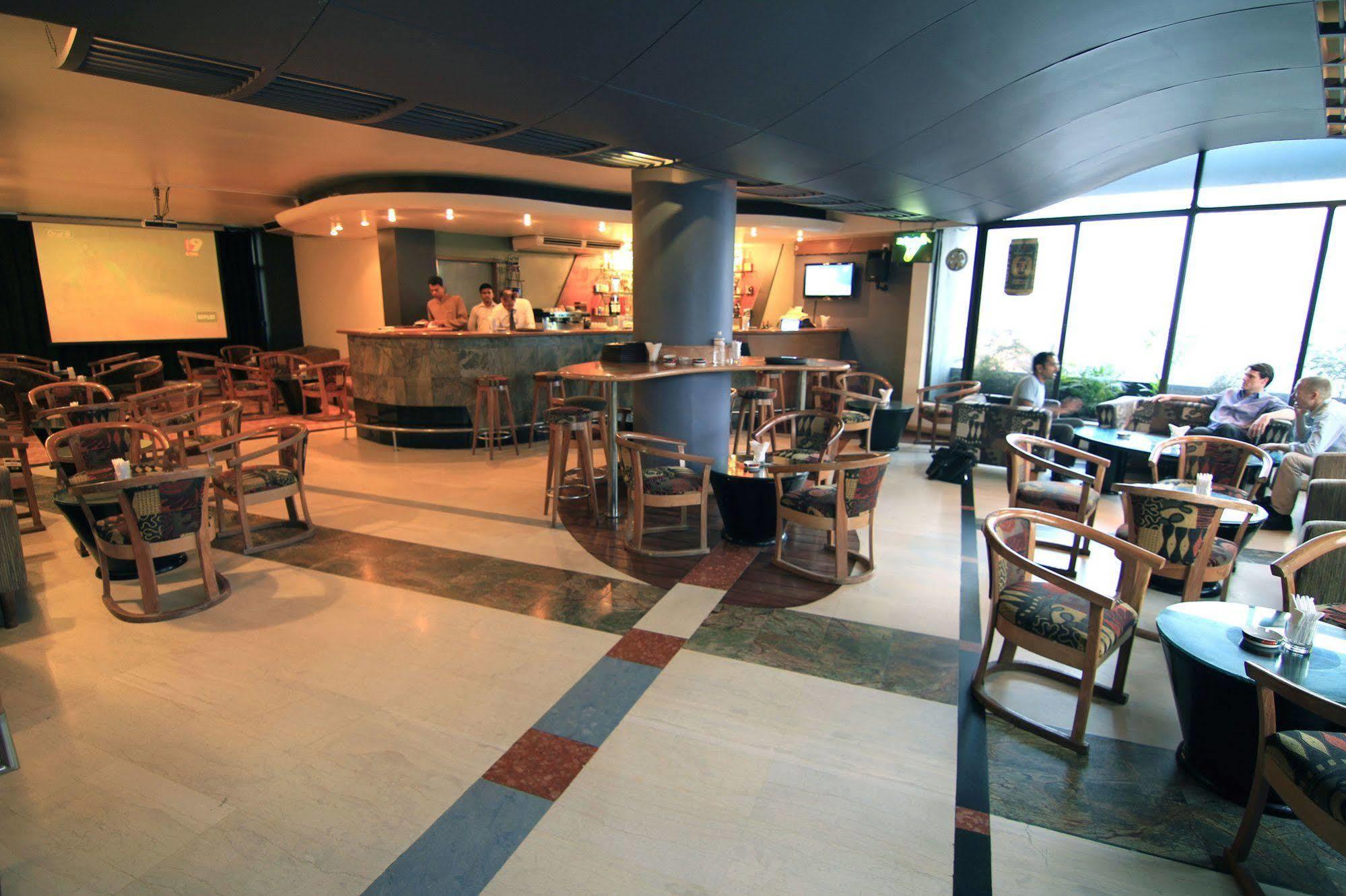 La Vinci Hotel Dhaka Esterno foto